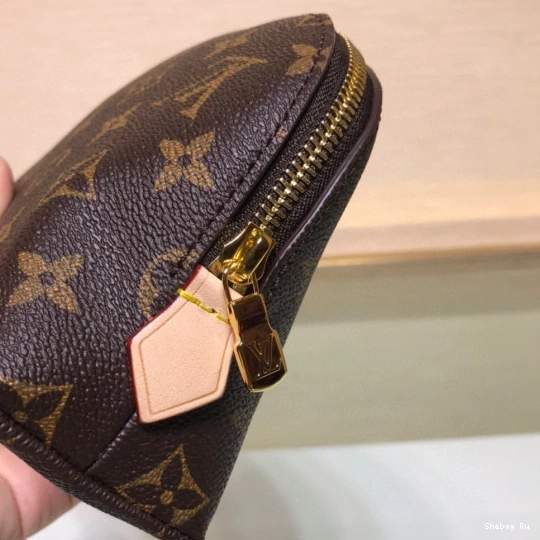 COSMETIC POUCH VUITTON GM LOUIS 0723
